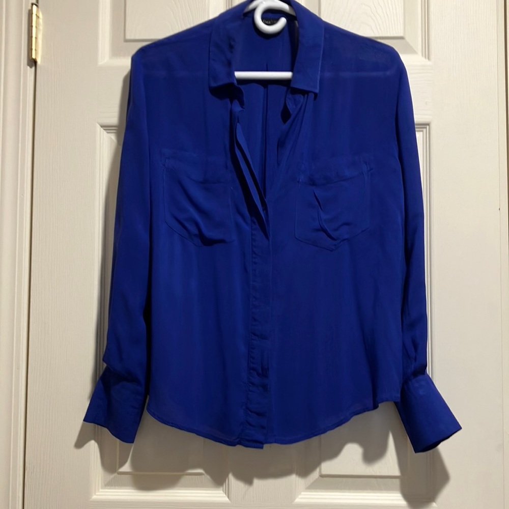 CLASSIC CHIC BLOUSE